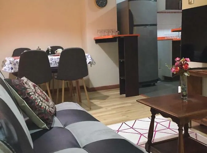 Departamento Completo 41 Mts2 -2 Habs Y 1 Futon - Centro Tome - 5 Personas - Edificio Don Francisco Max